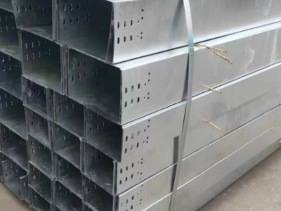 Baki kabel luar ruangan