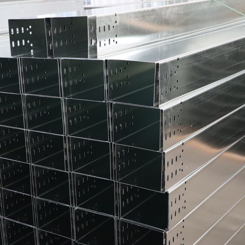 Baki kabel dan tangga kabel